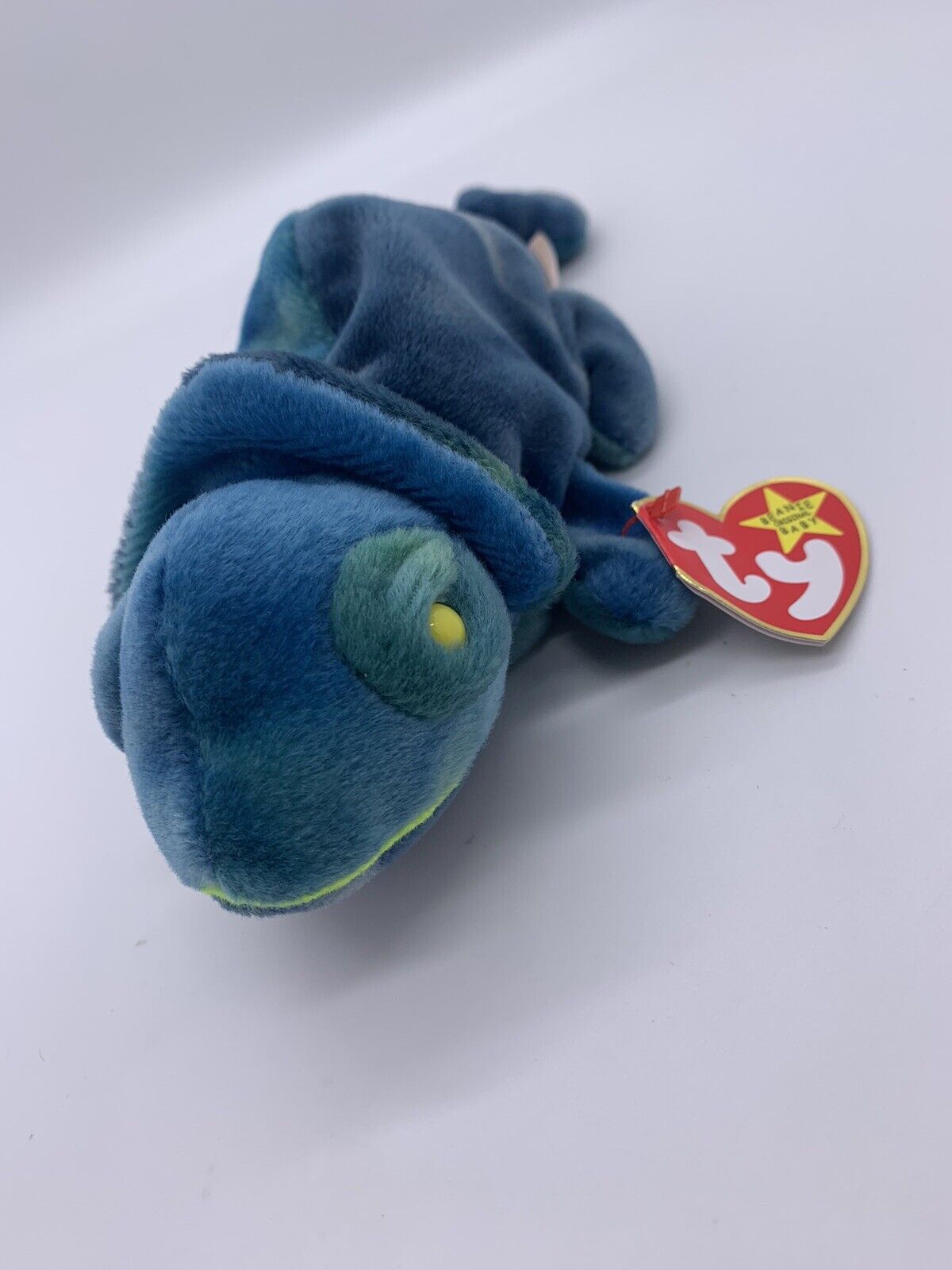 Popular Ty Beanie Babies rainbow lizard