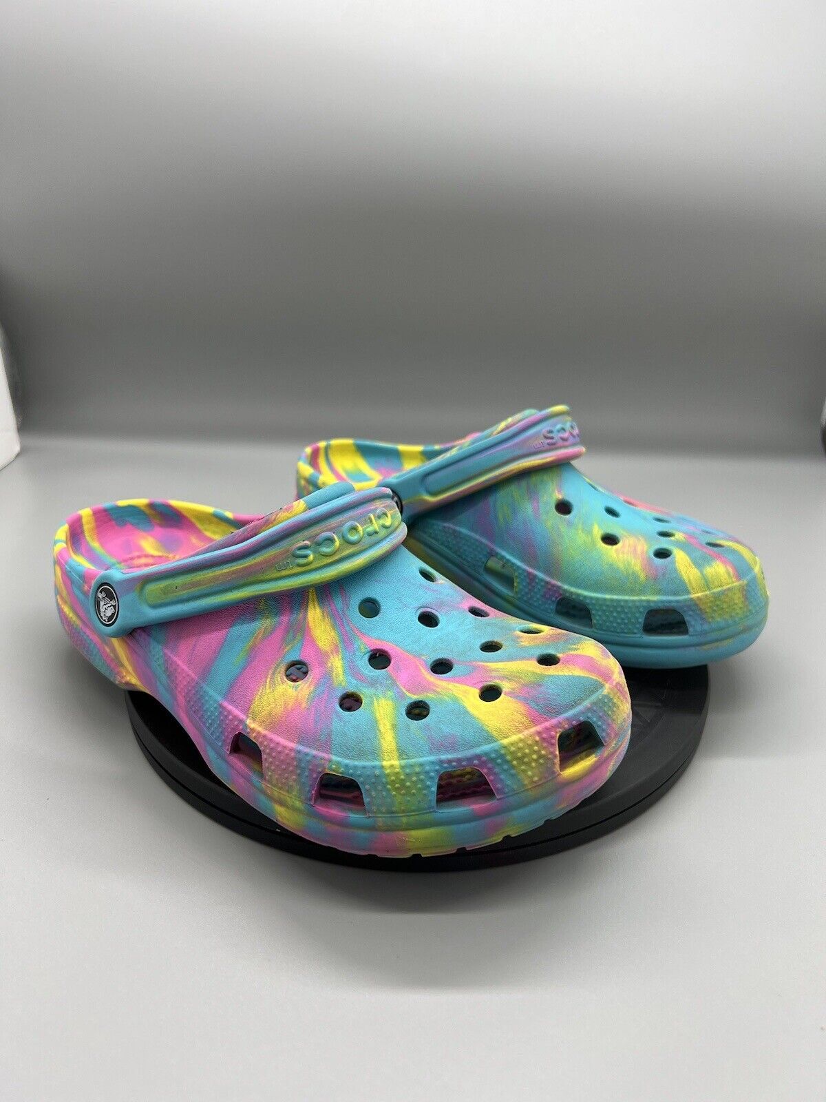 CROCS Classic Platform J 6 Marbled Tie Dye Clog And charm