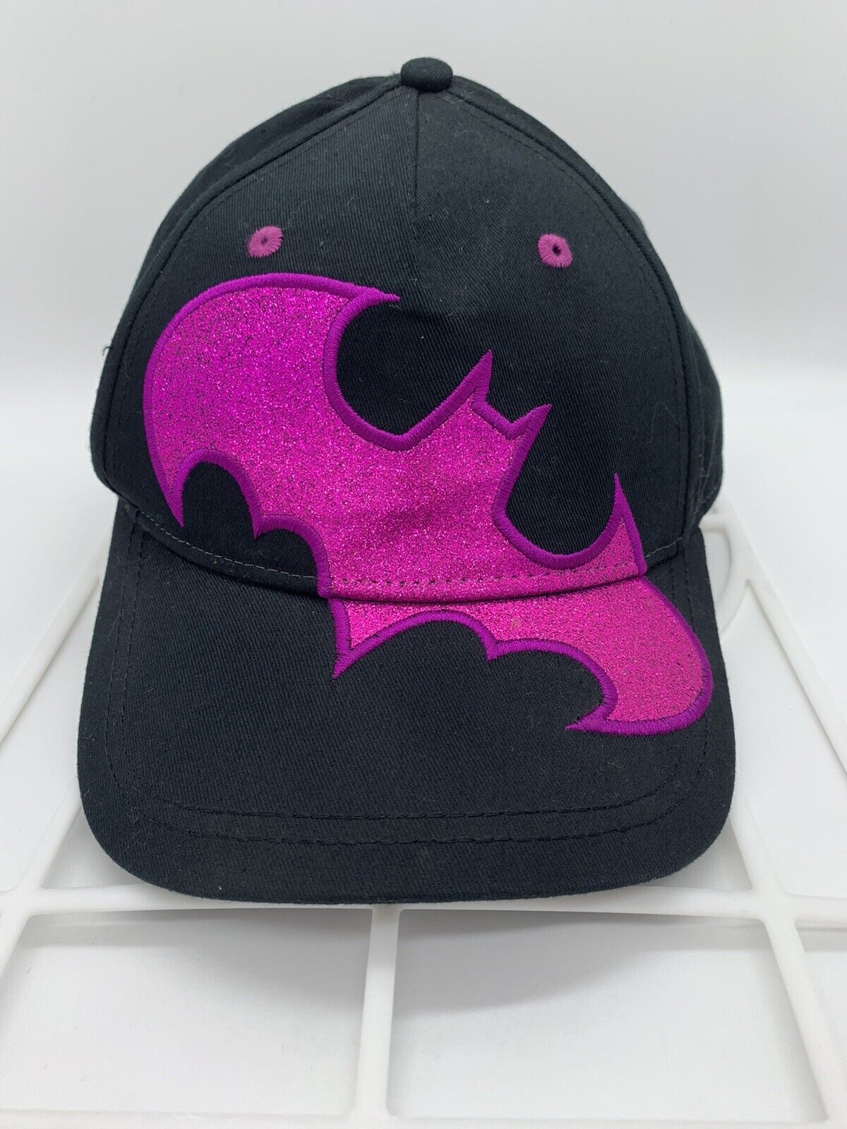 DC Comics Batman - Black And Pink Logo Hat Youth Girl Power Sparkles Glitter