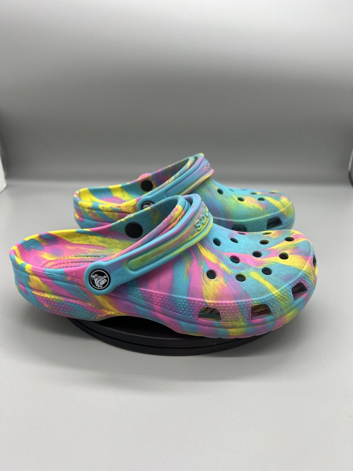 CROCS Classic Platform J 6 Marbled Tie Dye Clog And charm