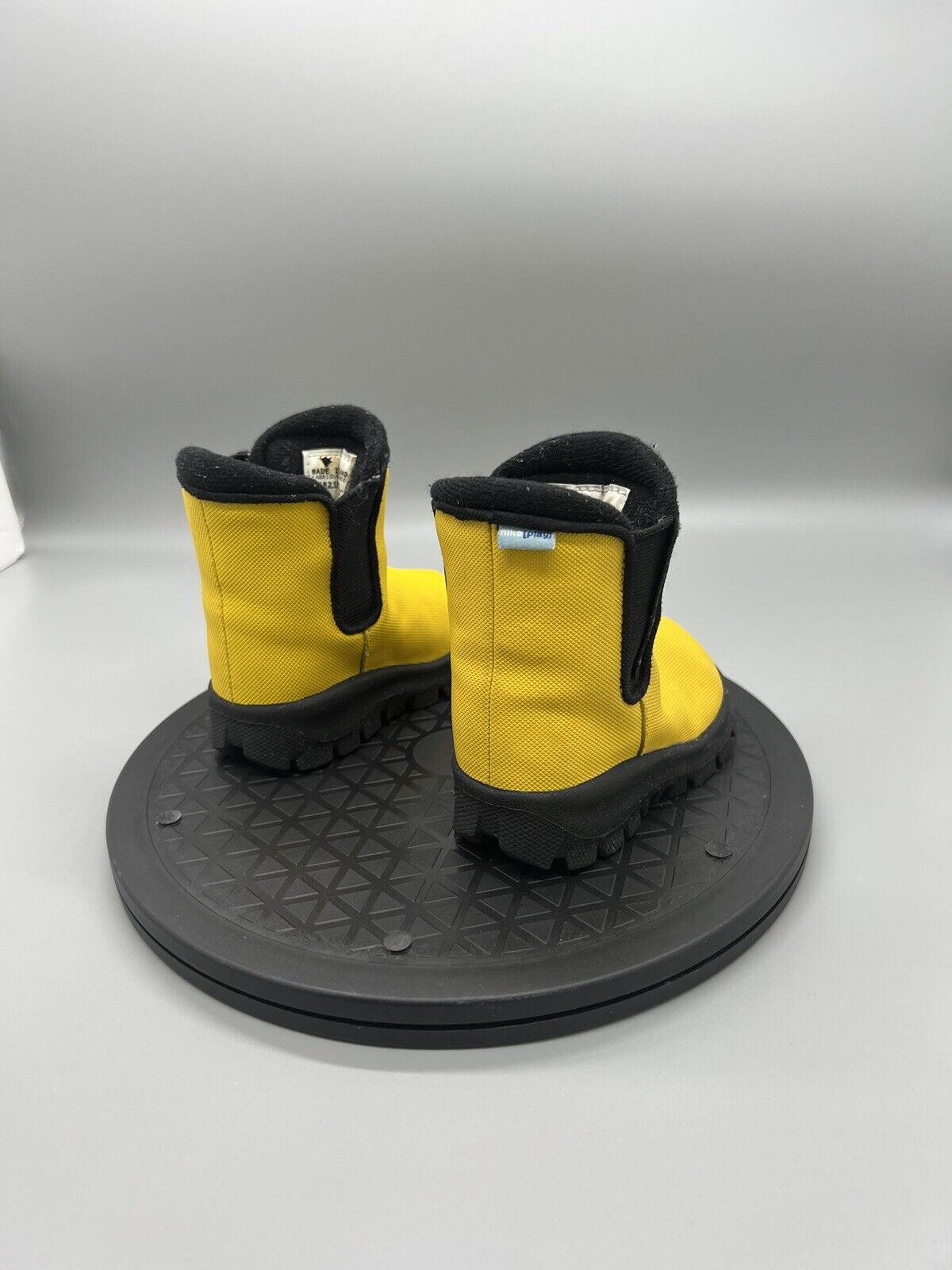 Nike Youth 3C Boots Rain Snow Black & Yellow