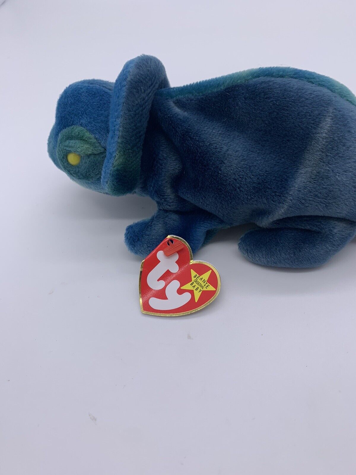 TY Beanie Baby: RAINBOW the Chameleon (dark blue) (9 inch)