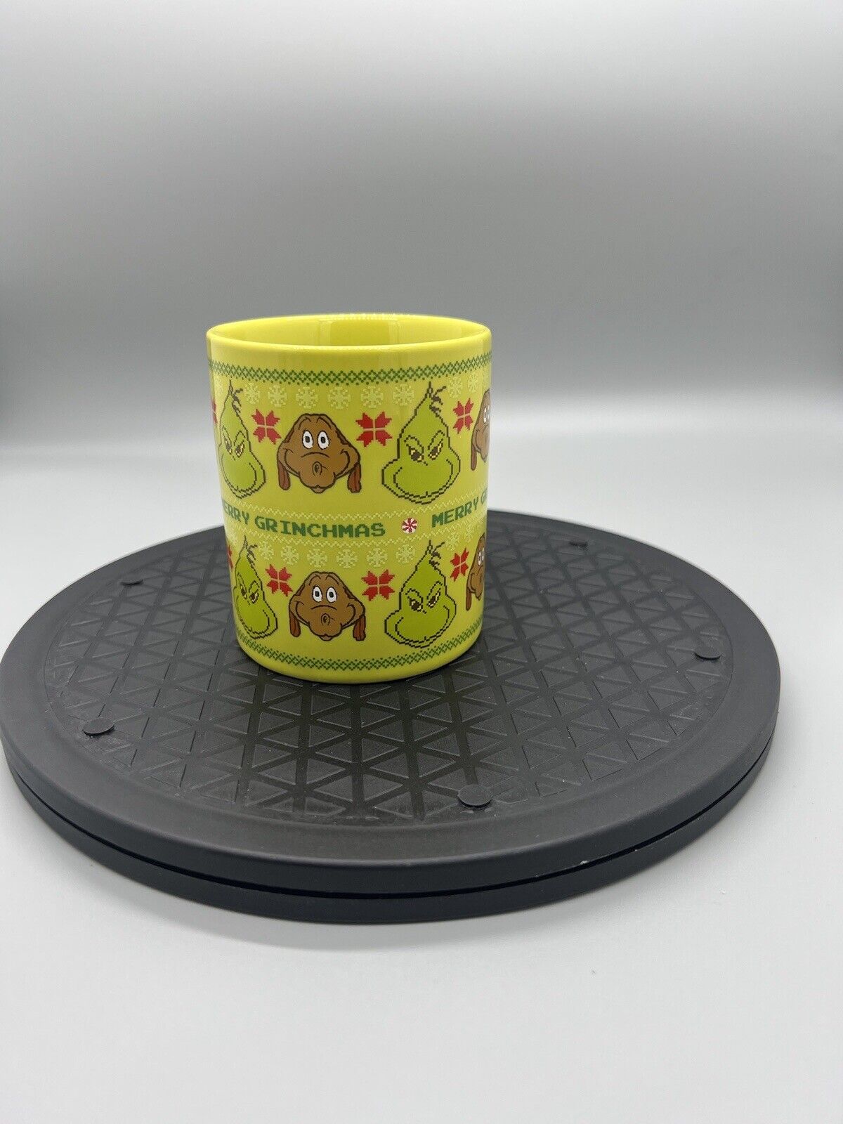 Dr. Seuss 2015 Merry Grinchmas ~ The Grinch/Max Christmas Holiday Coffee Mug Cup