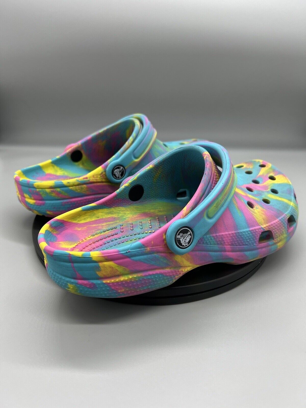 CROCS Classic Platform J 6 Marbled Tie Dye Clog And charm