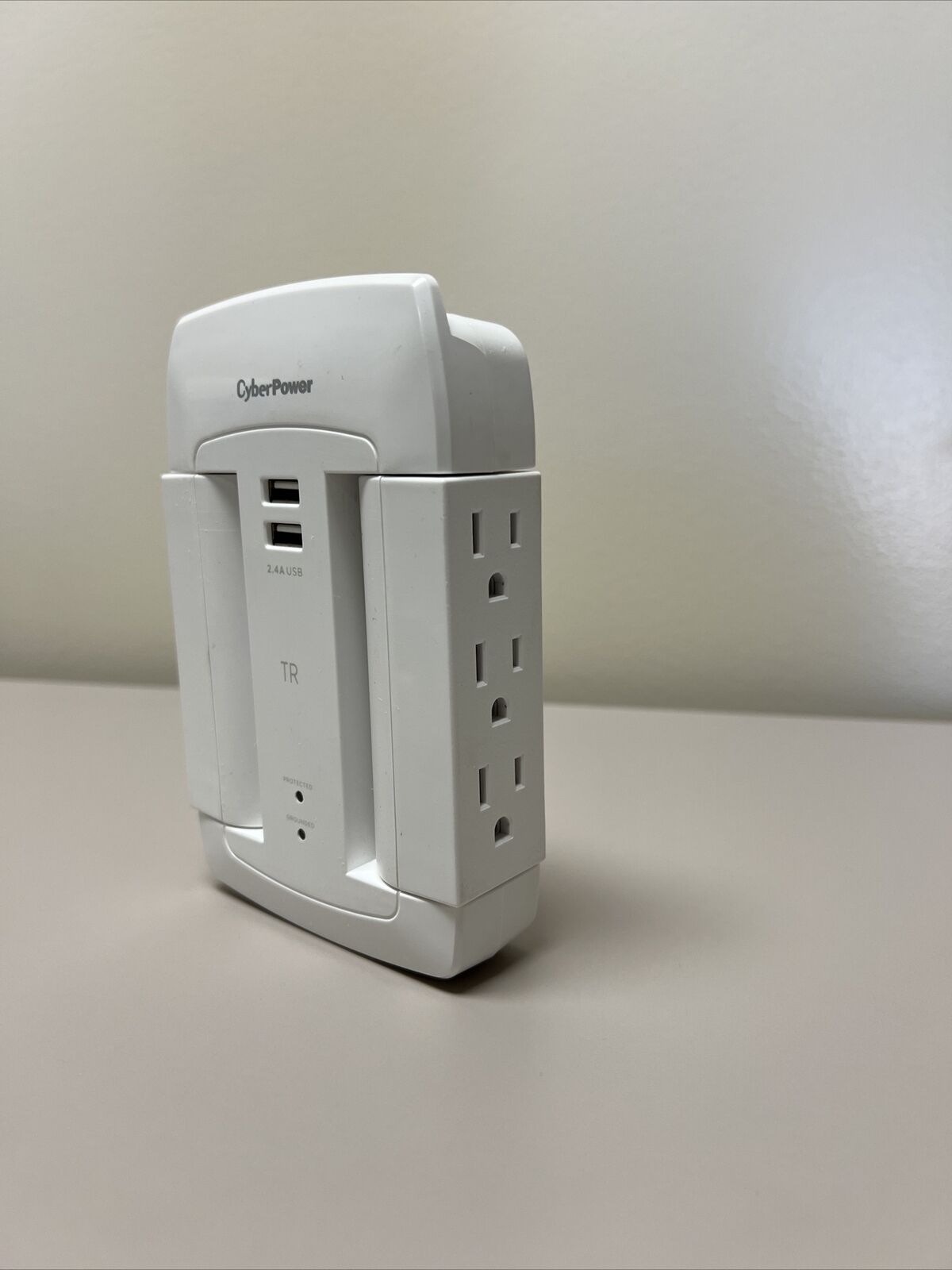 CyberPower P6WSU Wall Tap Surge Protector