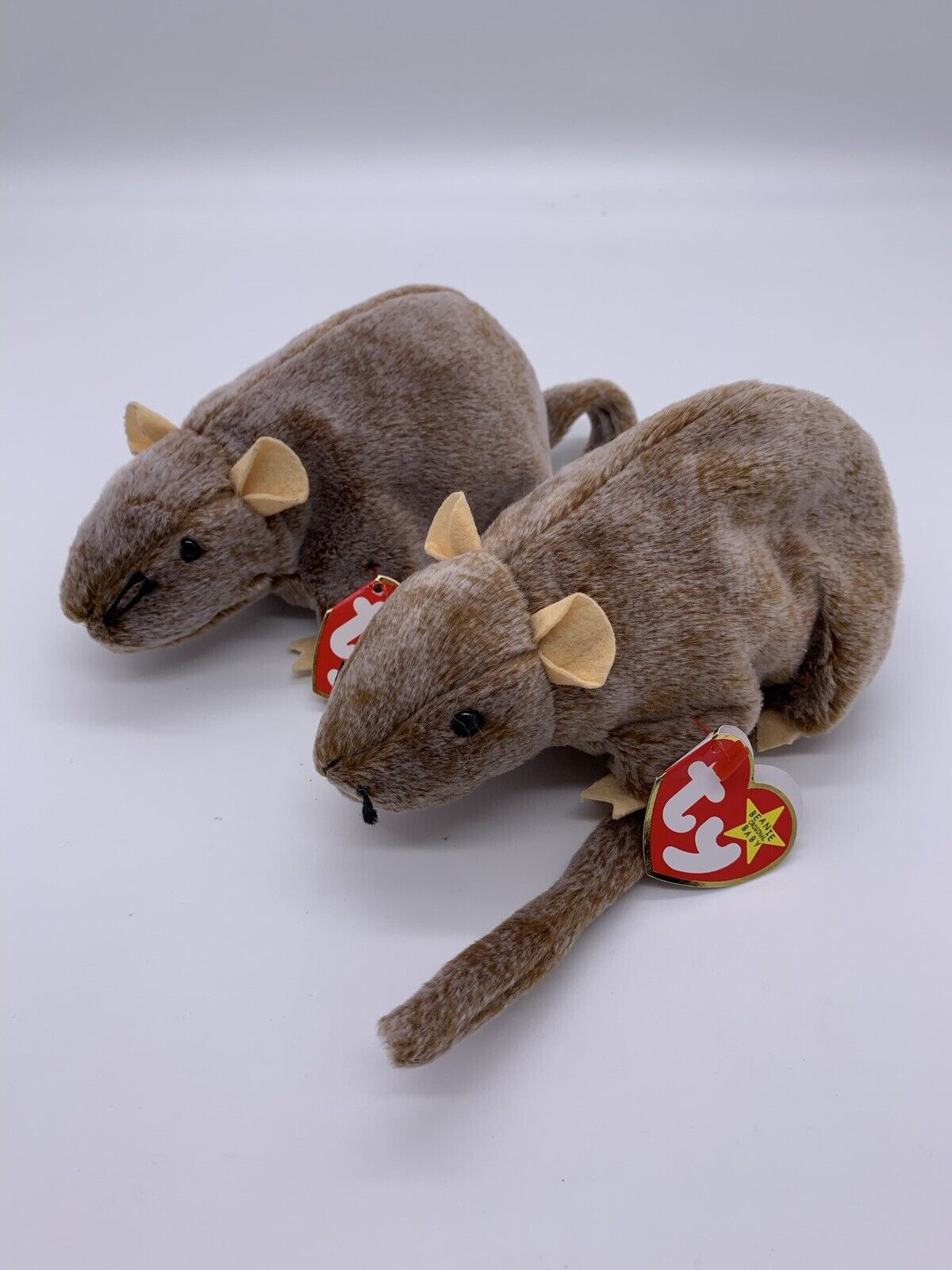 TY TIPTOE the MOUSE BEANIE BABY Mint New Rat Soft Cuddly Brown Whiskers Tail '99