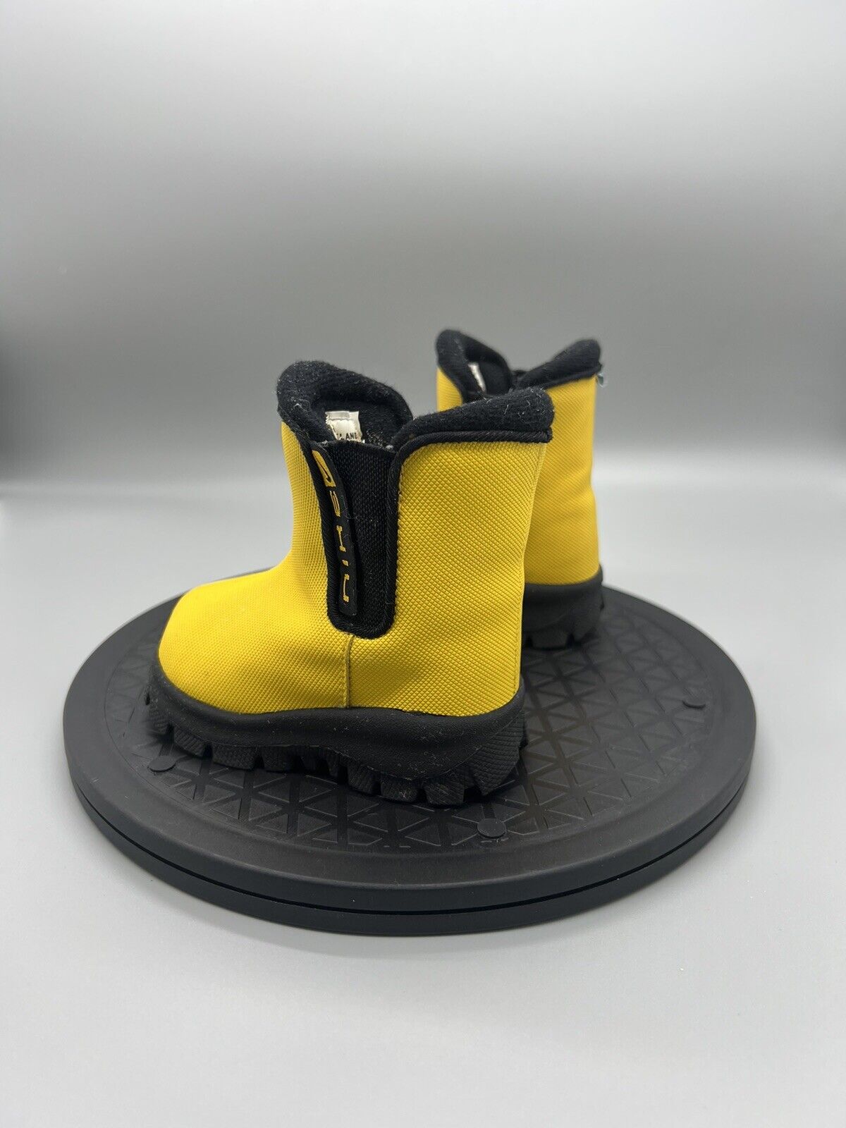 Nike Youth 3C Boots Rain Snow Black & Yellow