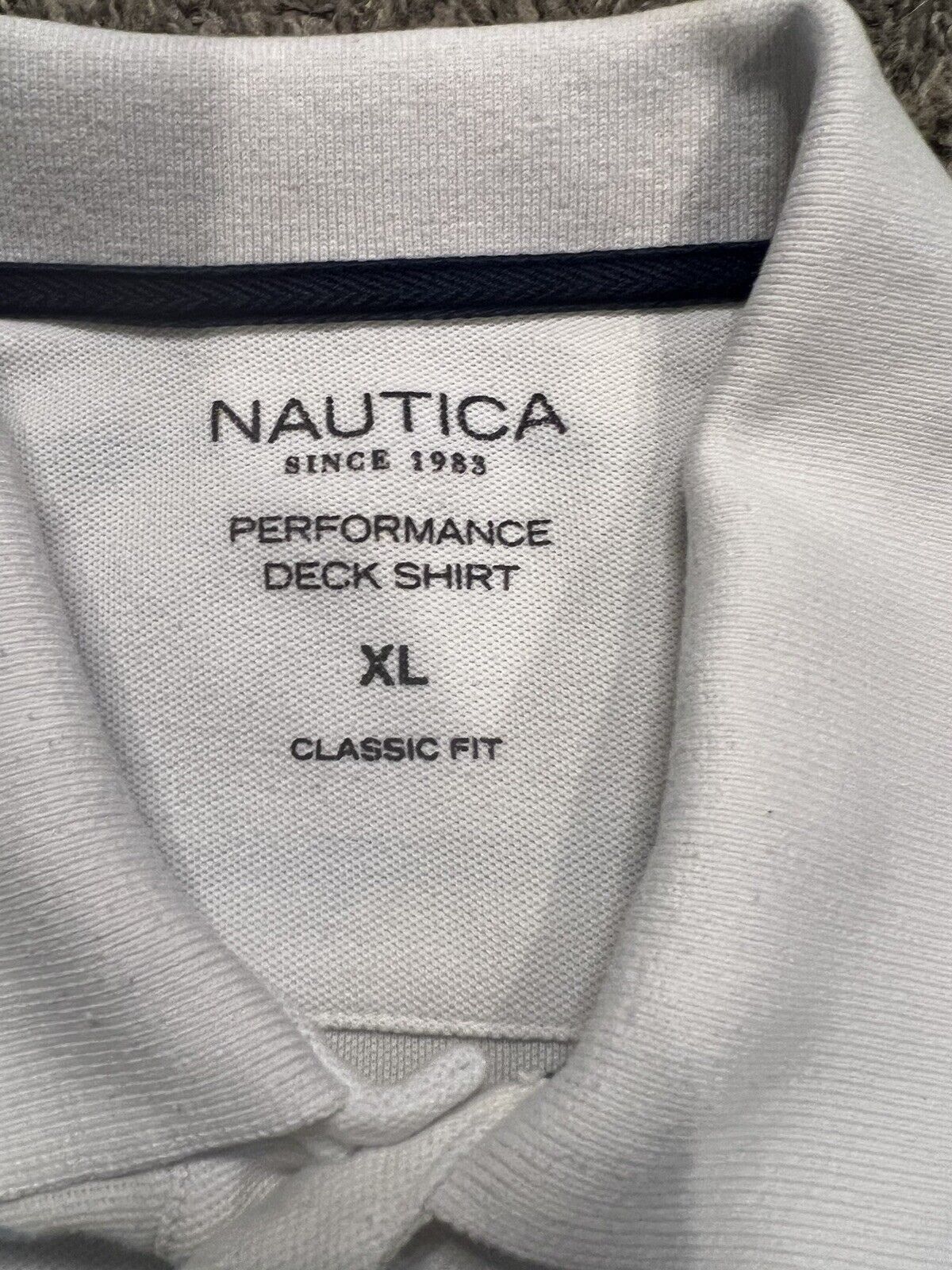 Men's Nautica Performance Deck Shirt Size XL Classic Fit White grey and blue