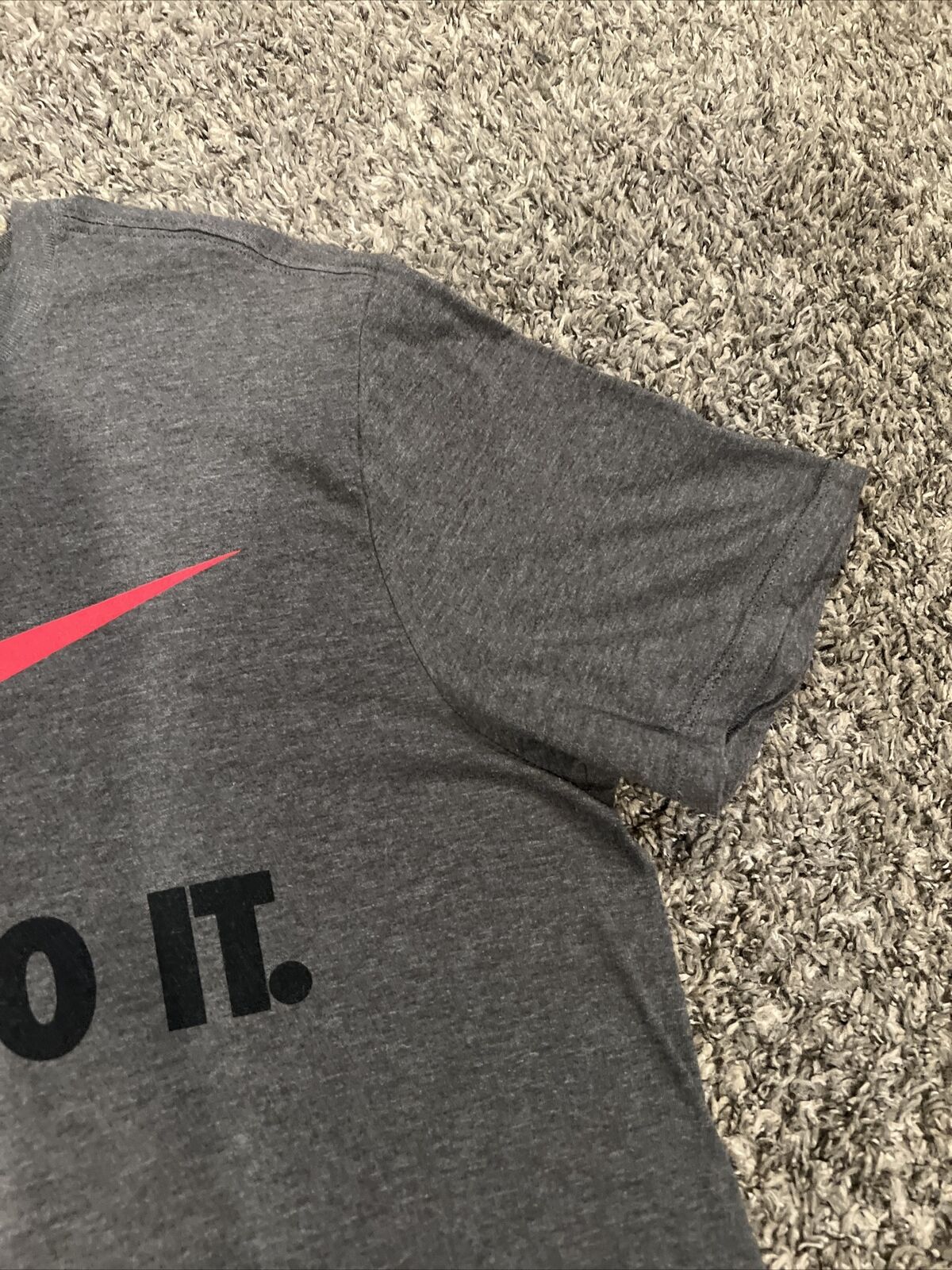 Nike "Just Do It" Men's Gray Swoosh Short Sleeve T-Shirt  Athletic Tee